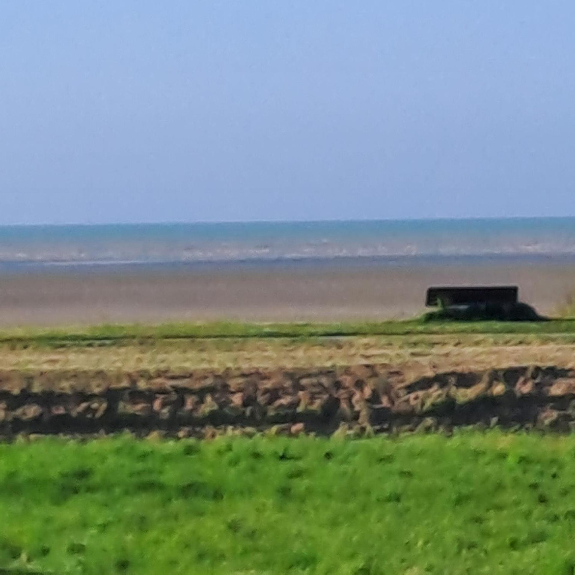 Le Lac Cherrueix Luaran gambar